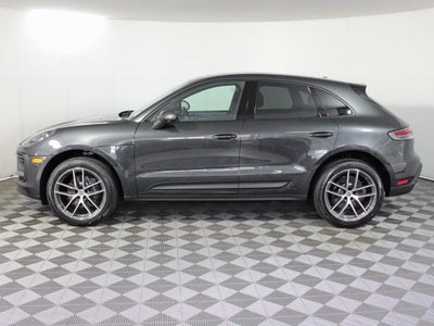 2025 Porsche Macan Base