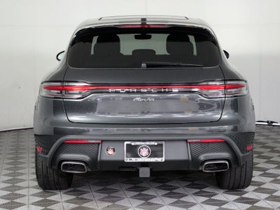 2025 Porsche Macan Base