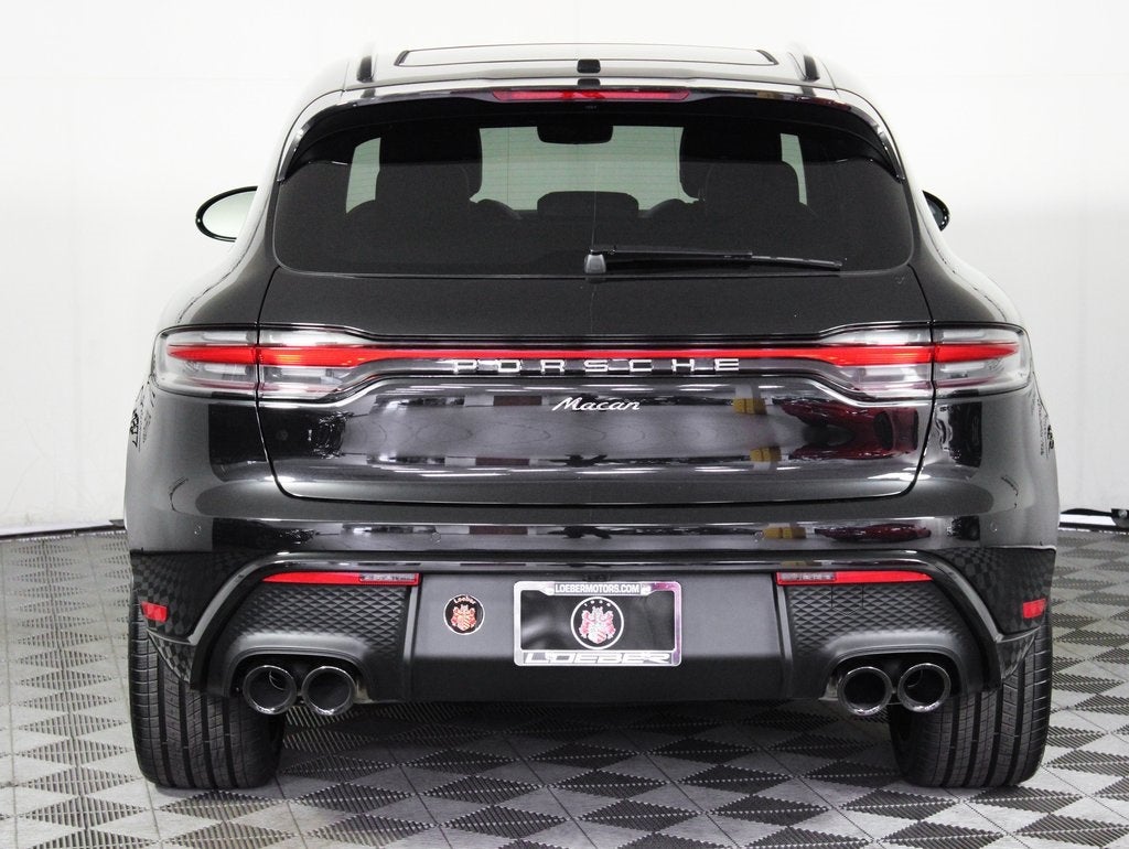 2025 Porsche Macan Base