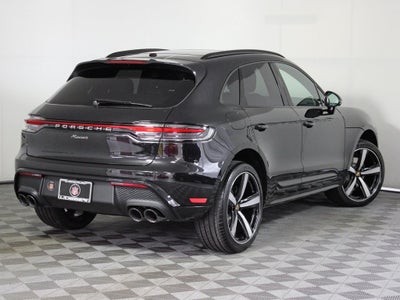 2025 Porsche Macan Base
