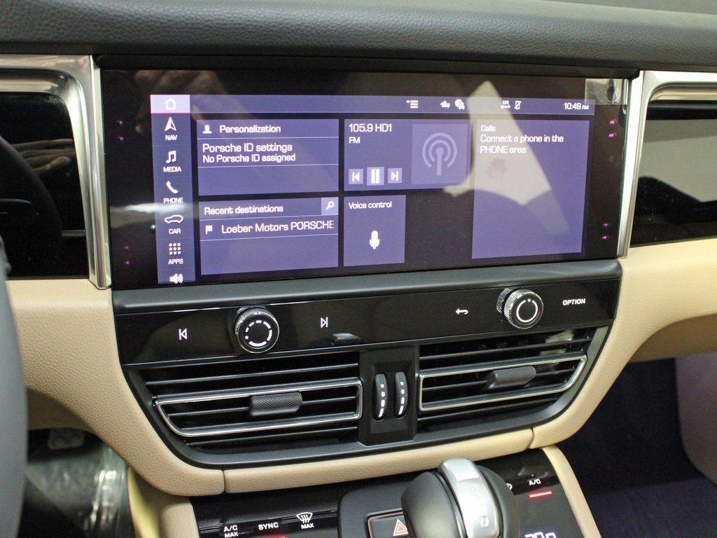 2025 Porsche Macan Base