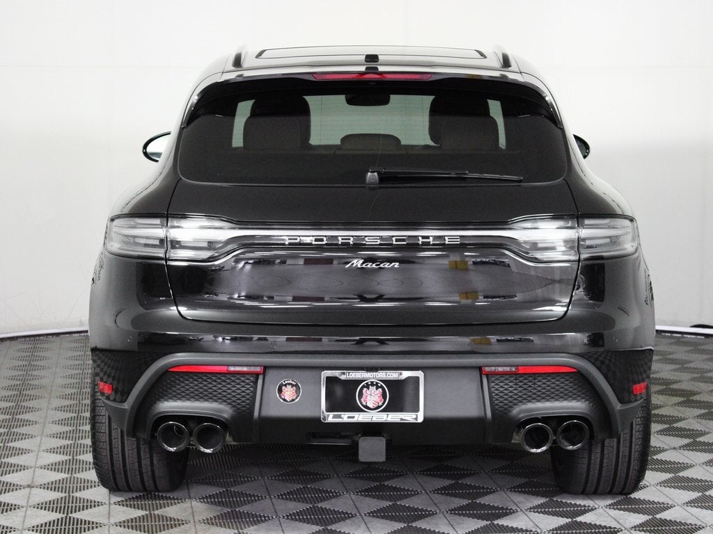 2025 Porsche Macan Base