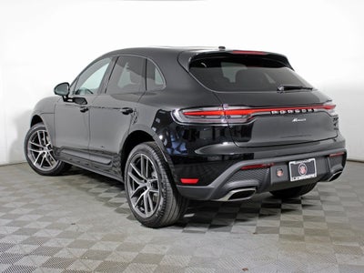 2026 Porsche Macan Base