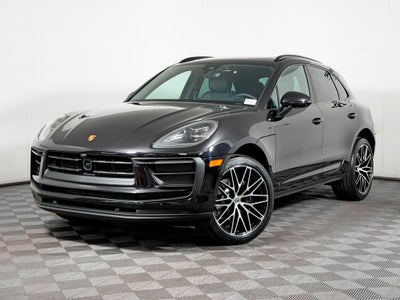 2026 Porsche Macan Base