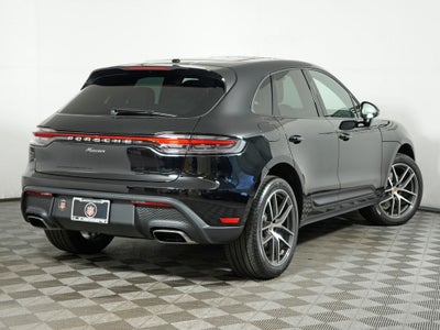 2026 Porsche Macan Base