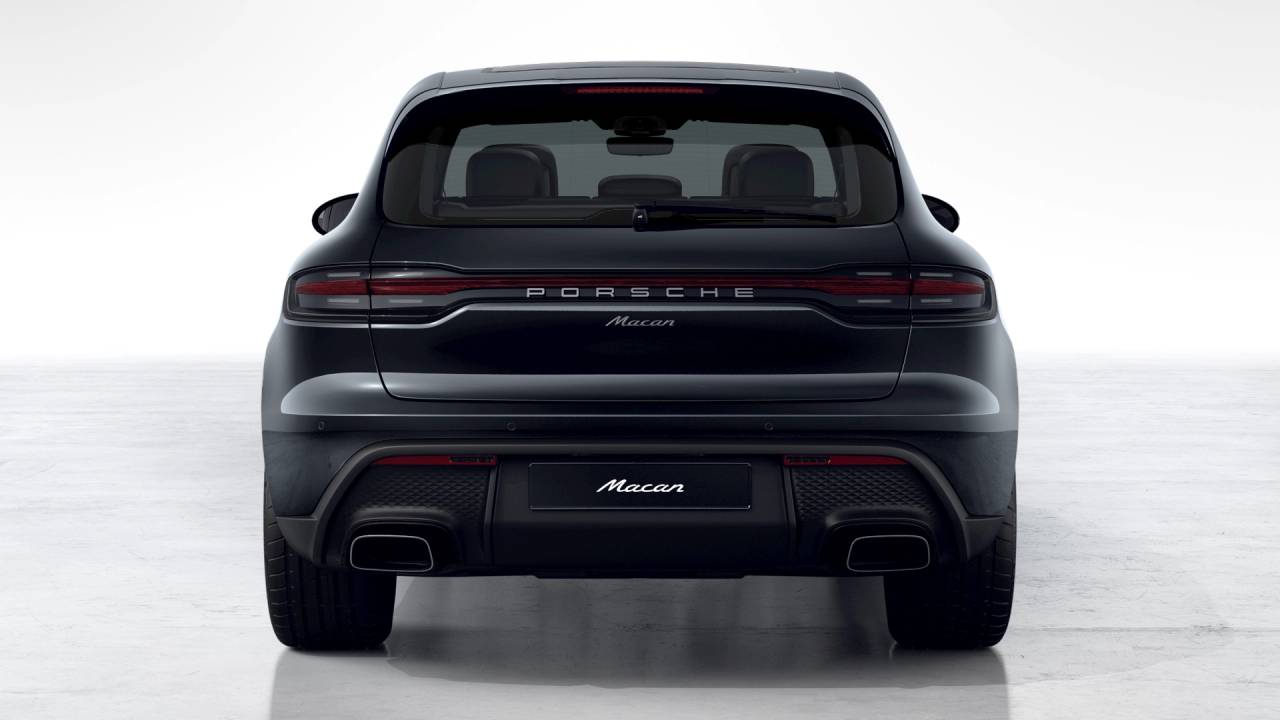 2026 Porsche Macan Base