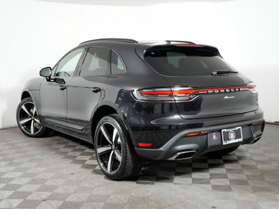 2026 Porsche Macan Base