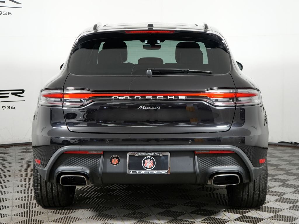 2026 Porsche Macan Base