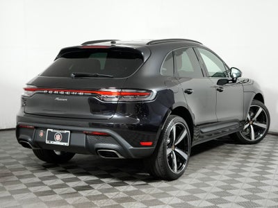 2026 Porsche Macan Base