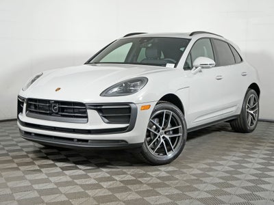2026 Porsche Macan Base