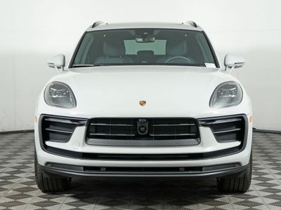 2026 Porsche Macan Base