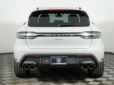 2026 Porsche Macan Base