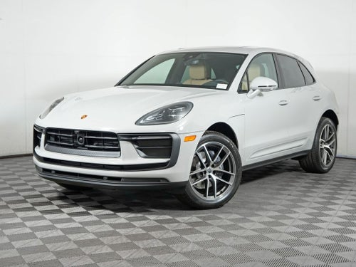 2026 Porsche Macan Base