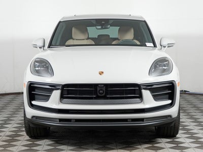 2026 Porsche Macan Base