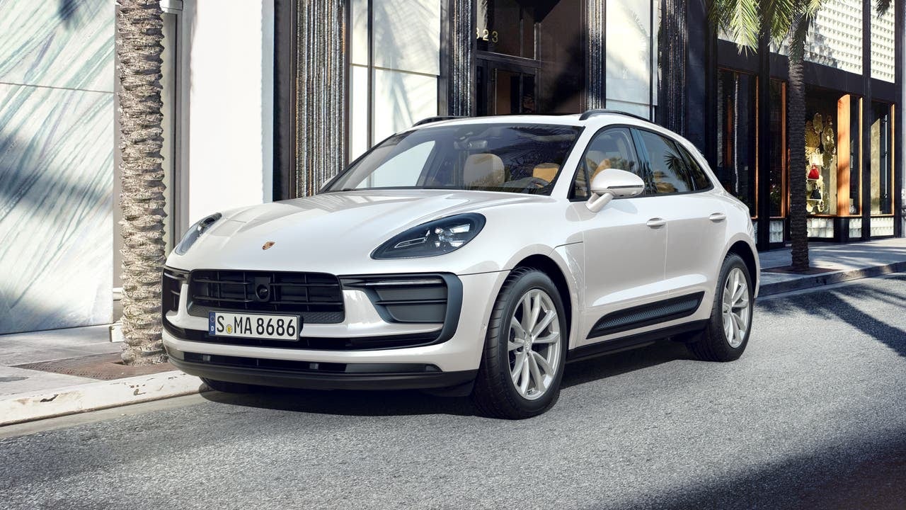 2023 Porsche Macan Base