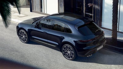 2023 Porsche Macan Base