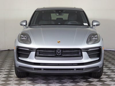 2025 Porsche Macan Base