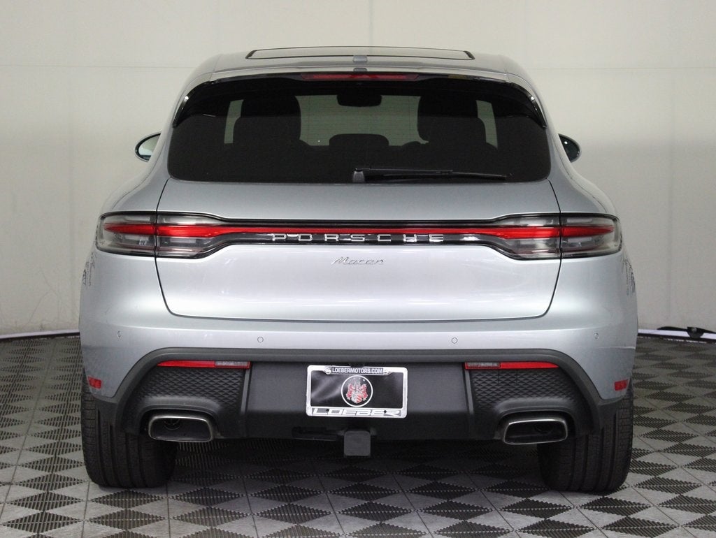 2025 Porsche Macan Base