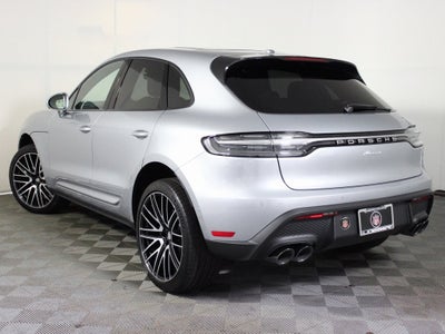 2025 Porsche Macan Base