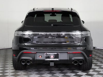 2025 Porsche Macan Base