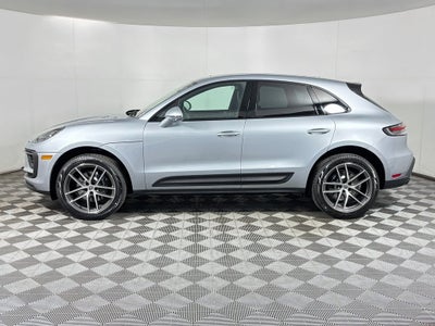 2026 Porsche Macan Base
