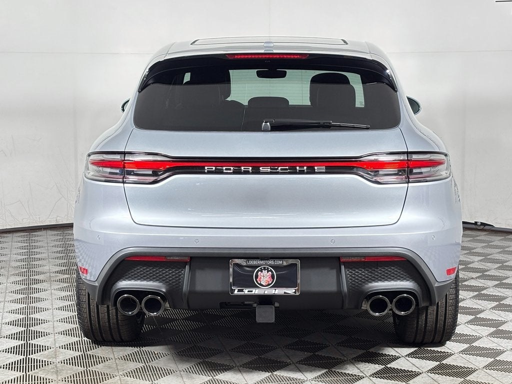 2026 Porsche Macan Base