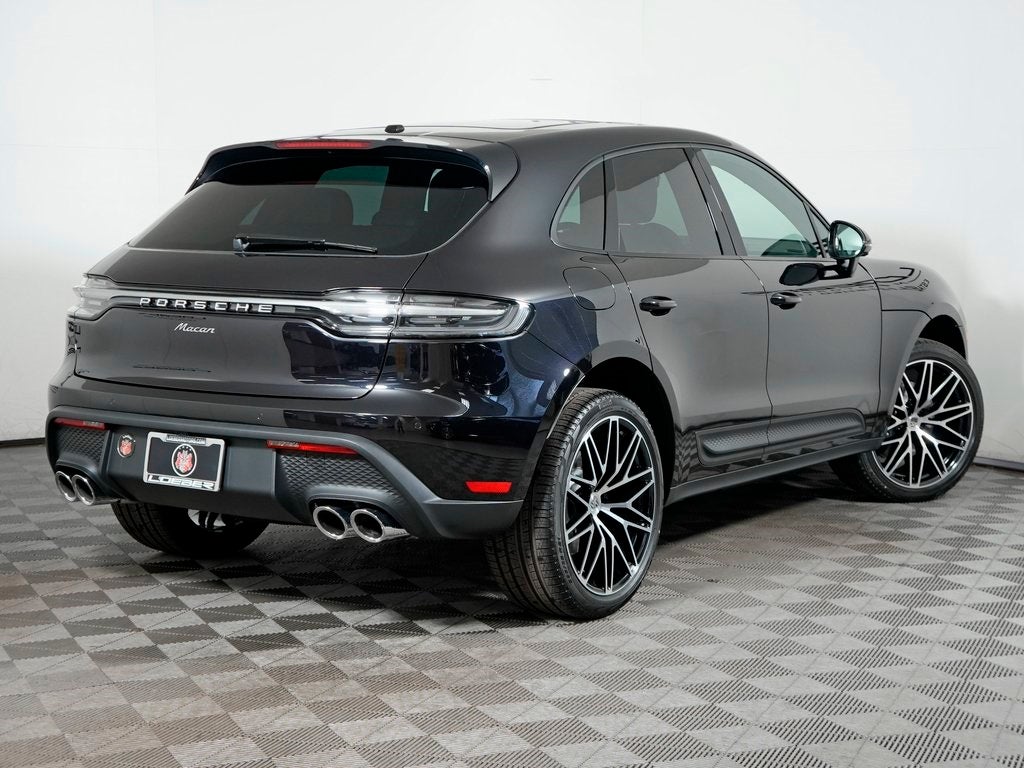 2026 Porsche Macan Base