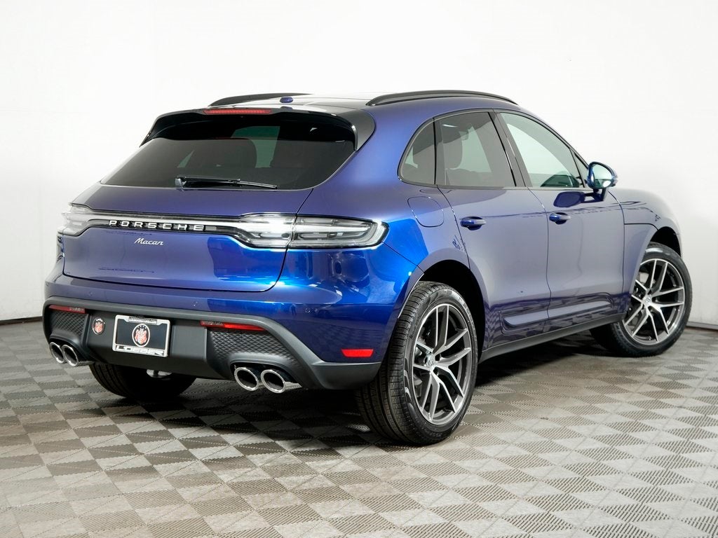 2026 Porsche Macan Base