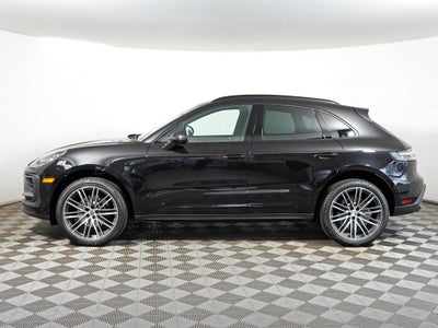 2026 Porsche Macan Base