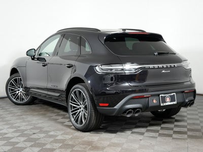 2026 Porsche Macan Base