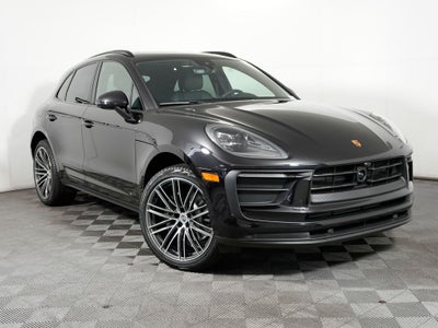2026 Porsche Macan Base