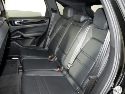 2020 Porsche Cayenne Base