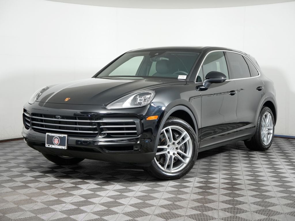 2023 Porsche Cayenne Base