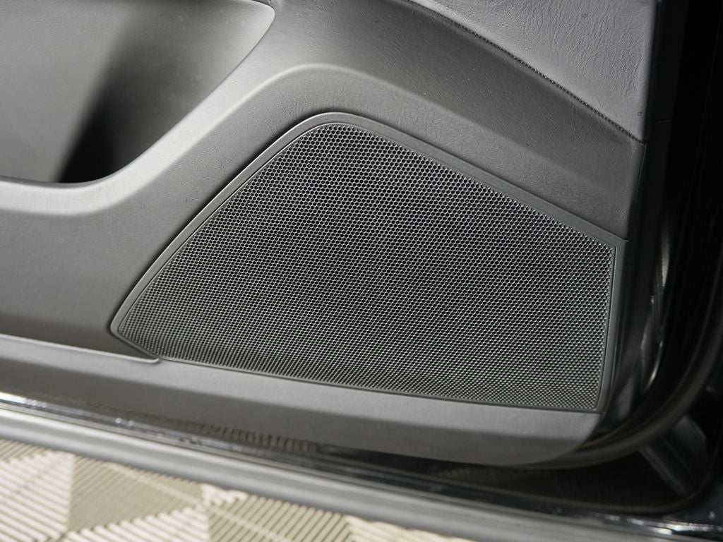 2023 Porsche Cayenne Base