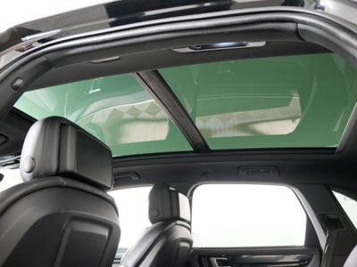 2023 Porsche Cayenne Base