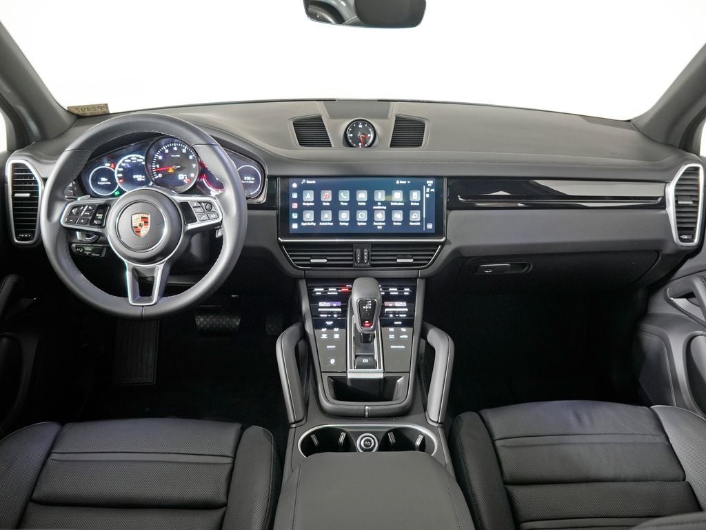 2023 Porsche Cayenne Base