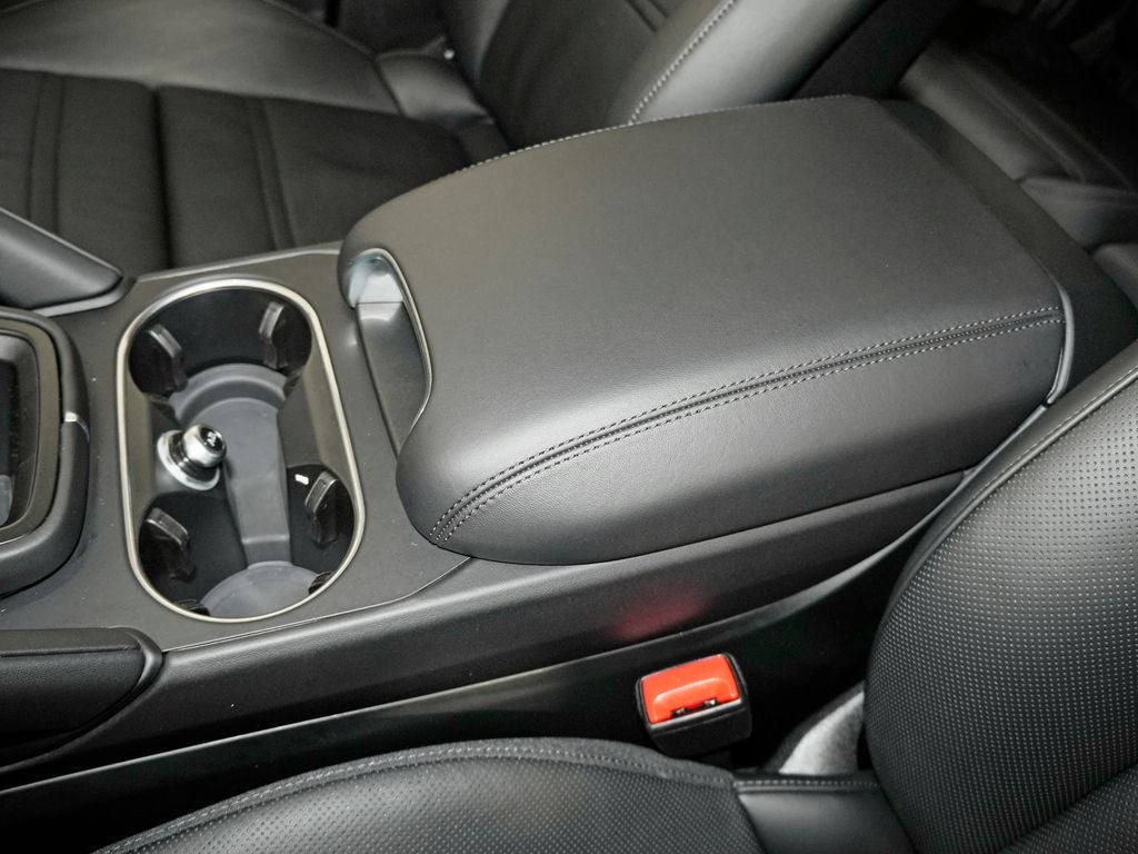 2023 Porsche Cayenne Base