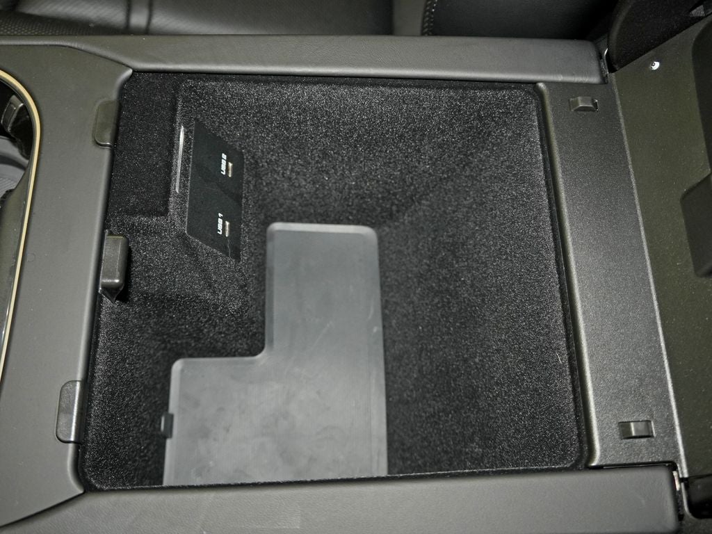 2023 Porsche Cayenne Base