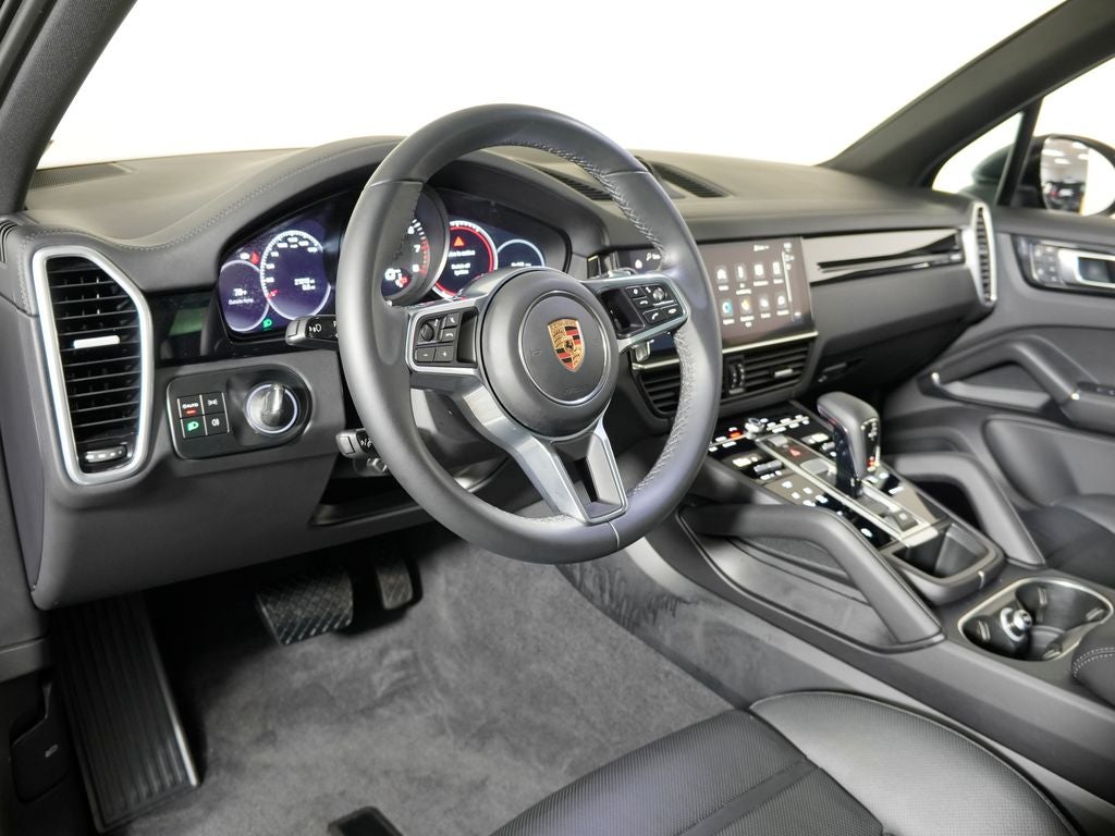 2023 Porsche Cayenne Base