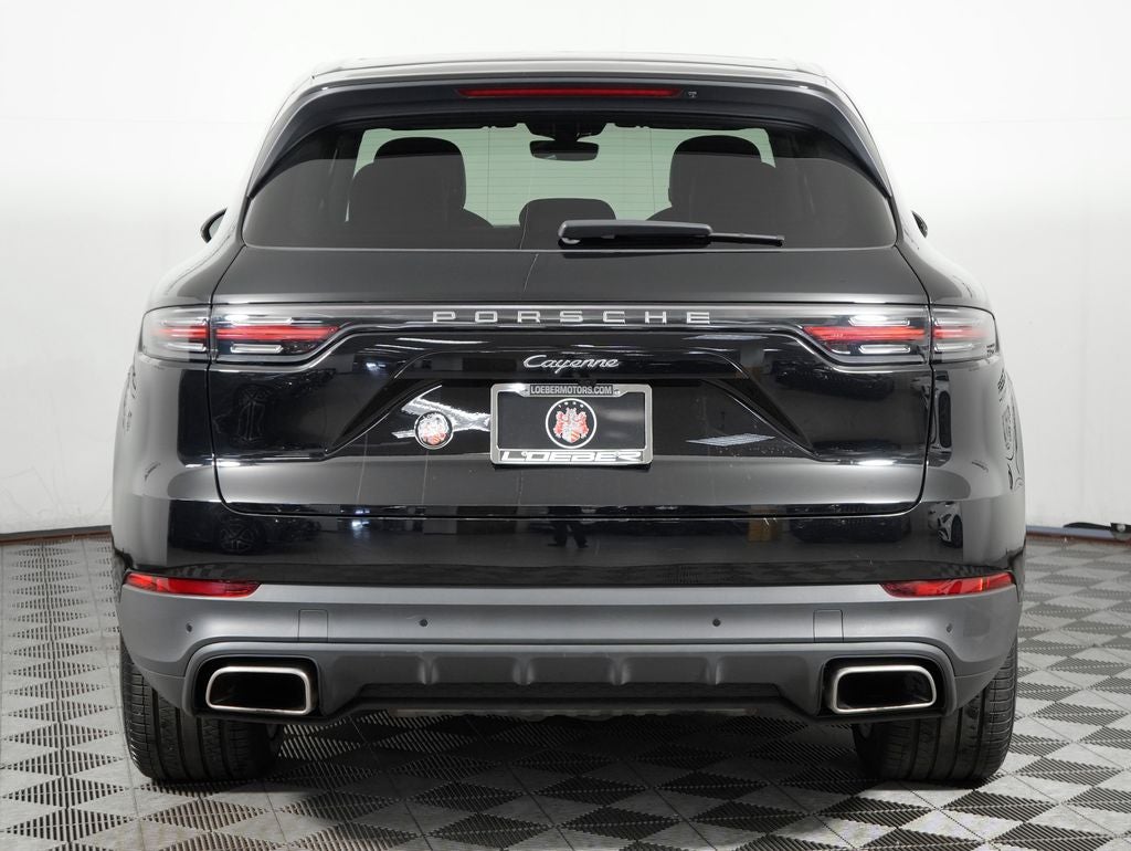 2023 Porsche Cayenne Base