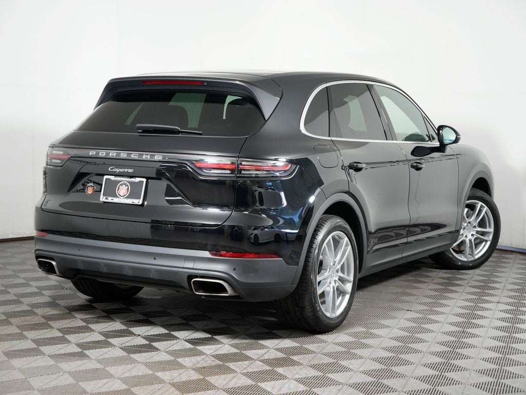 2023 Porsche Cayenne Base