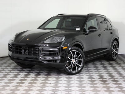 2025 Porsche Cayenne Base