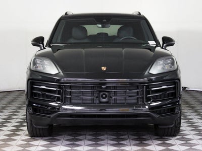 2025 Porsche Cayenne Base