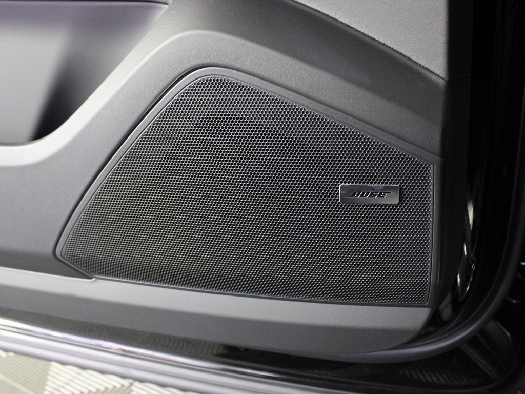 2025 Porsche Cayenne Base