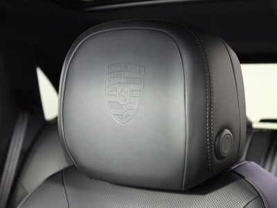 2025 Porsche Cayenne Base