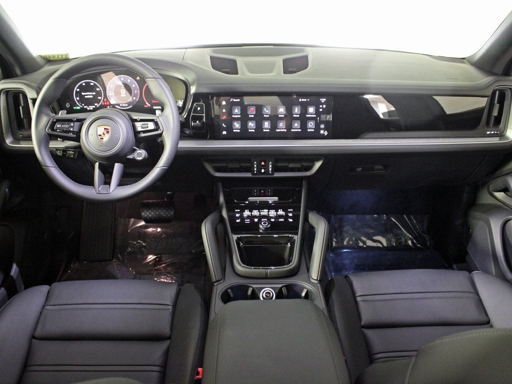2025 Porsche Cayenne Base