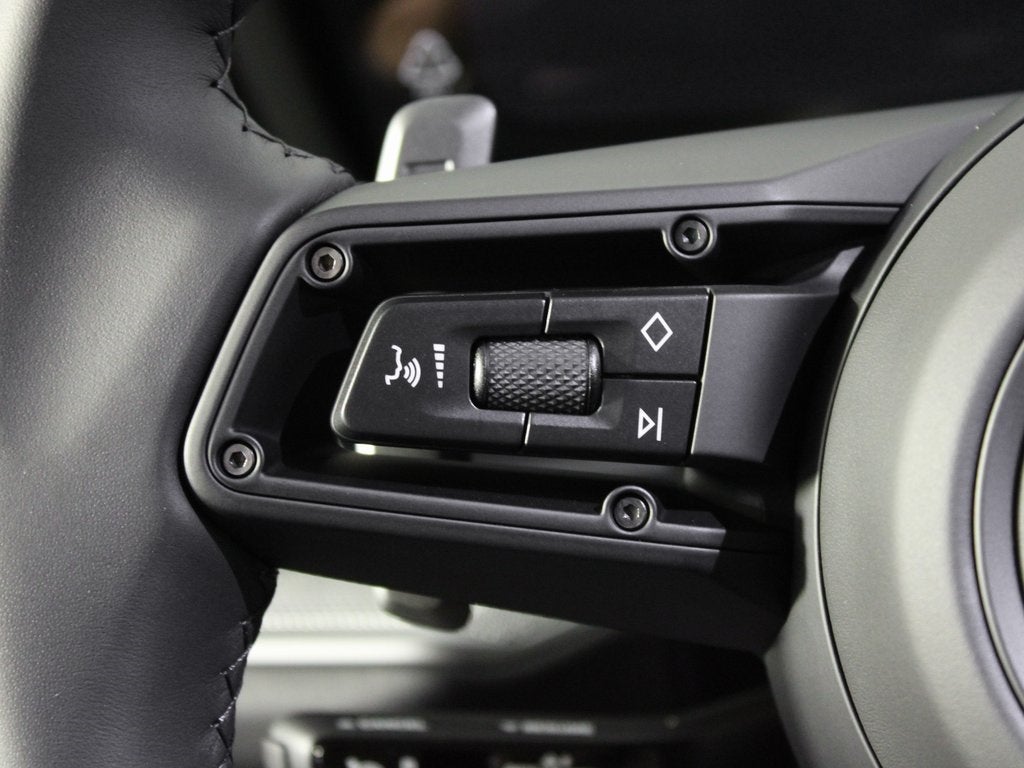 2025 Porsche Cayenne Base