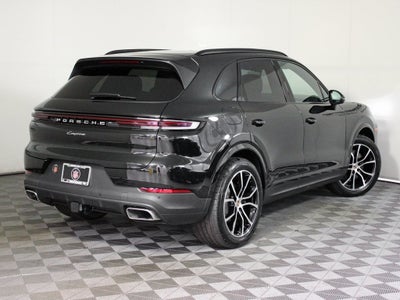 2025 Porsche Cayenne Base