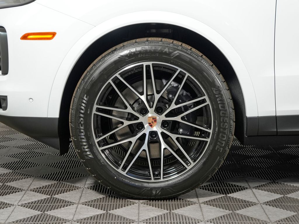 2026 Porsche Cayenne Base