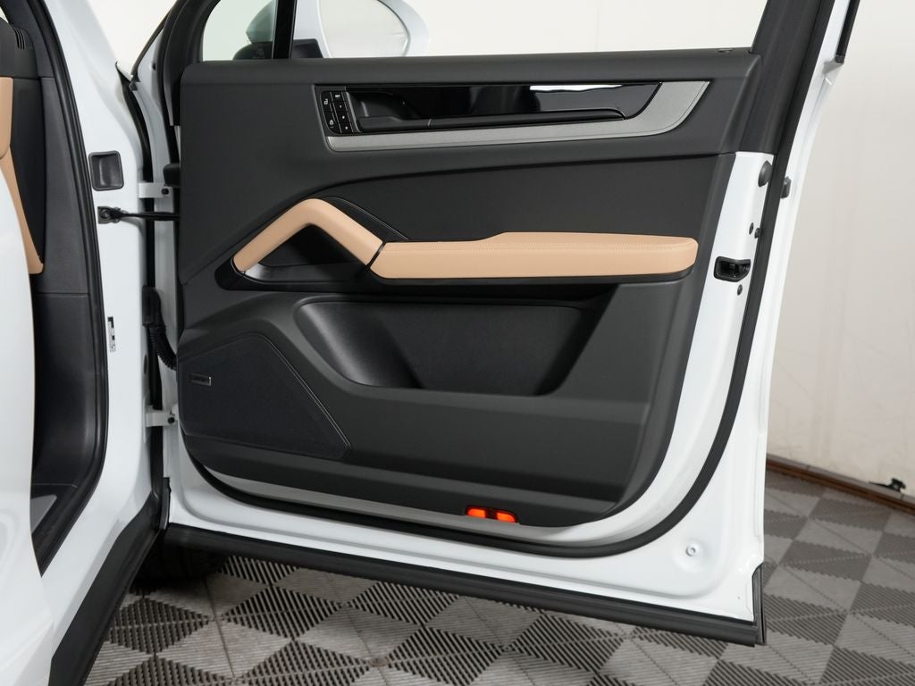 2026 Porsche Cayenne Base